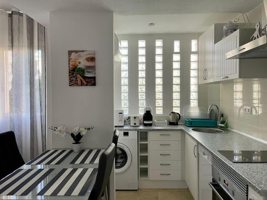 Apartamento Playa Albir アルビール エクステリア 写真